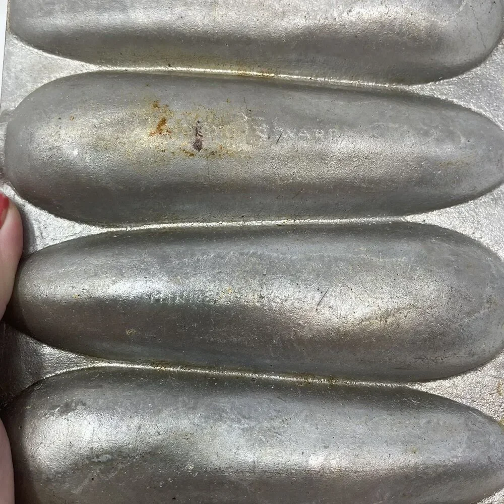 Vintage Nordic Ware No. 217 Cornstick Pan | Peach Copper Aluminum | USA‎ Made